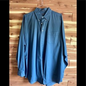 Daniel Cremieux 100% cotton Blue Dress Shirt Button Down